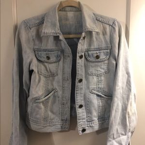 GAP Cropped Denim Jacket - women’s